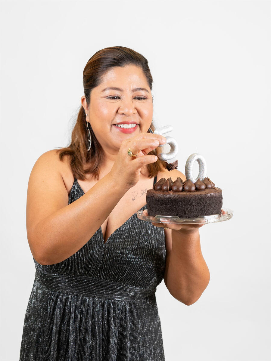 cake putting